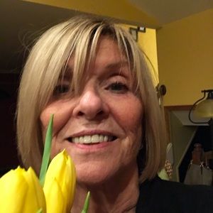 Meet your Posher, Carolyn